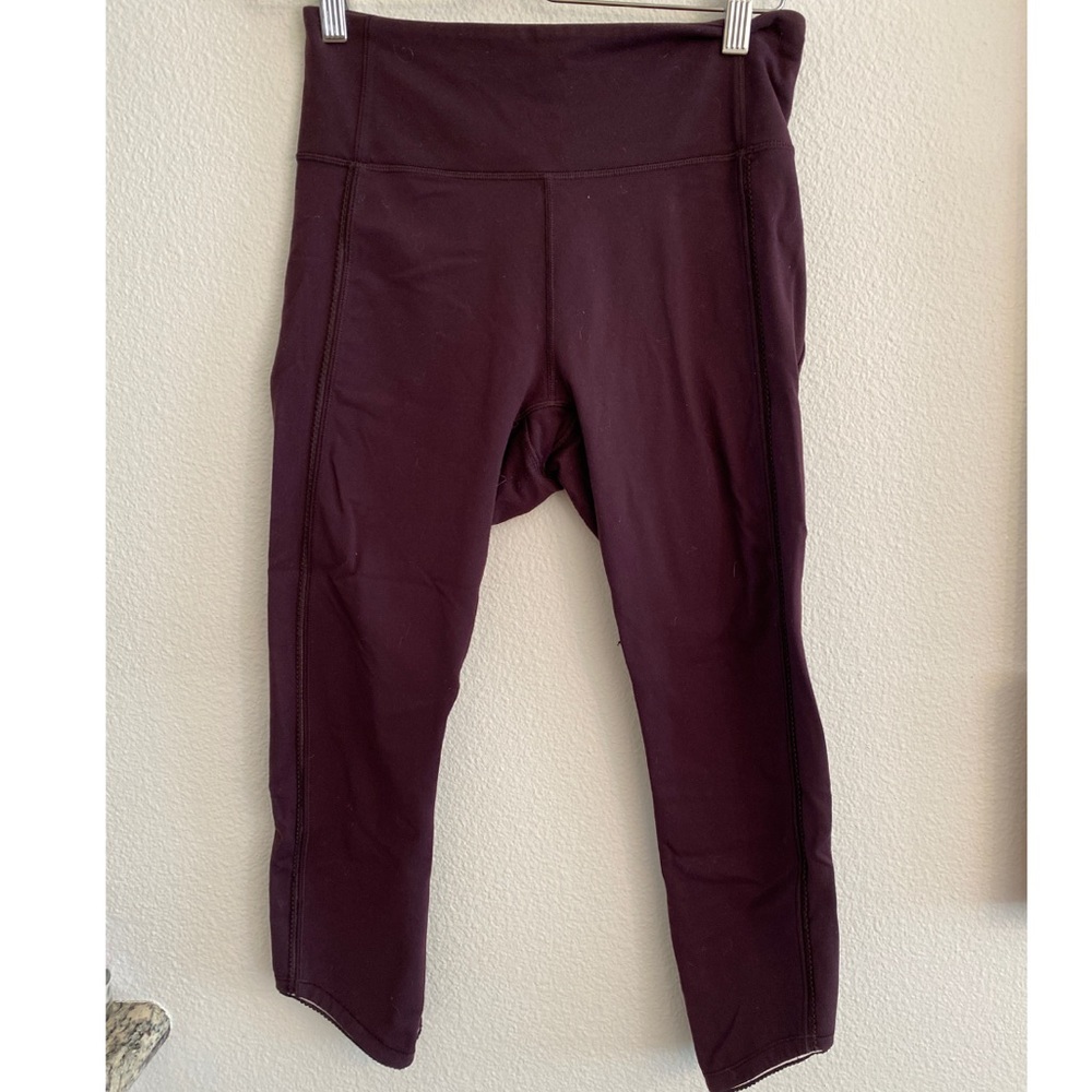 Burgundy lululemon Capri leggings